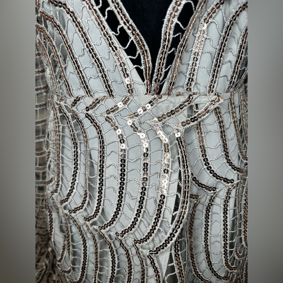 ASOS DESIGN Embellished Lace Midi Dress -‎ missing belt!! - Picture 5 of 11